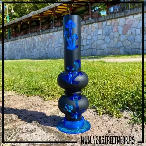 Bong 02